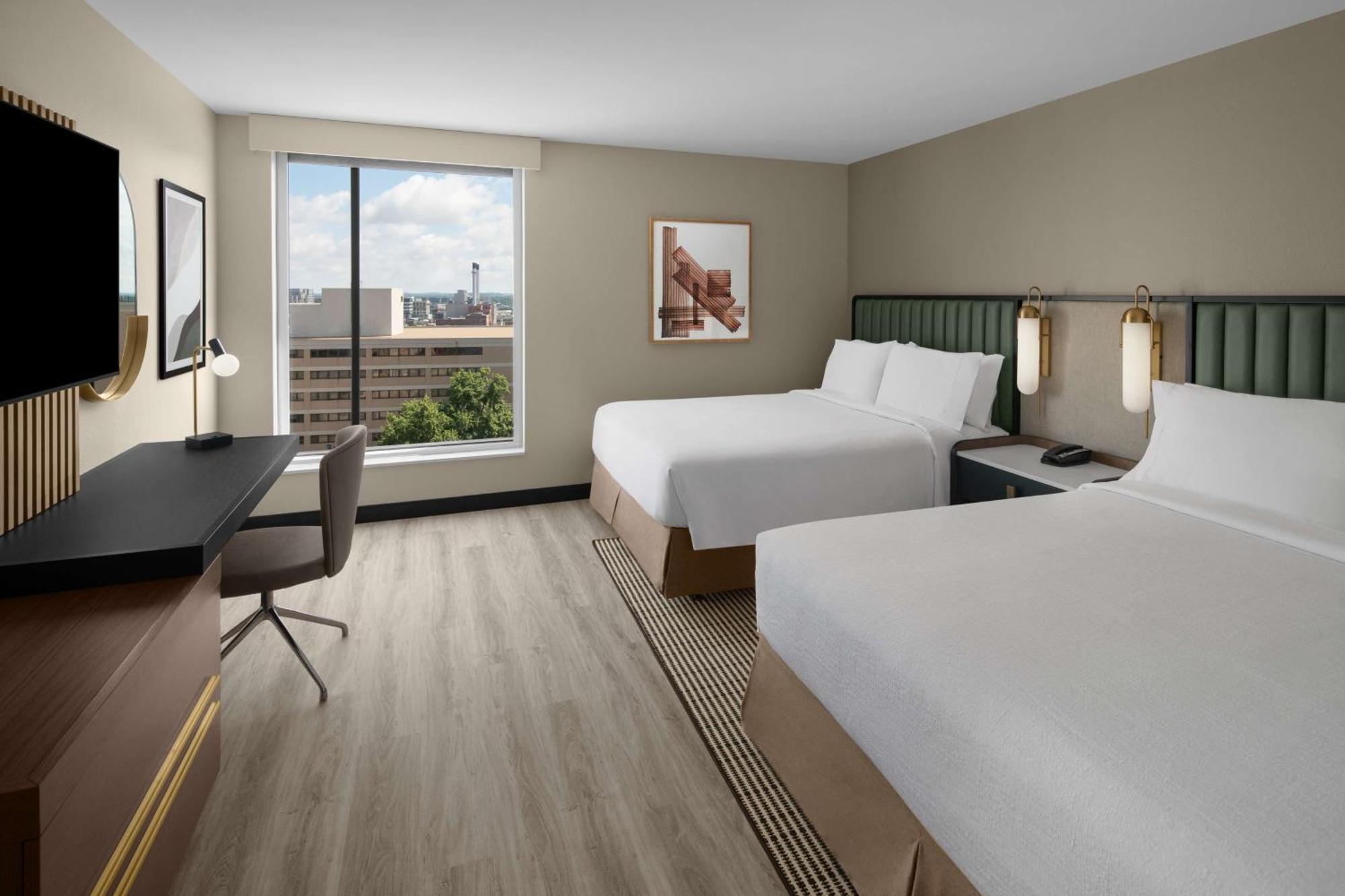Embassy Suites By Hilton Madison Downtown Extérieur photo
