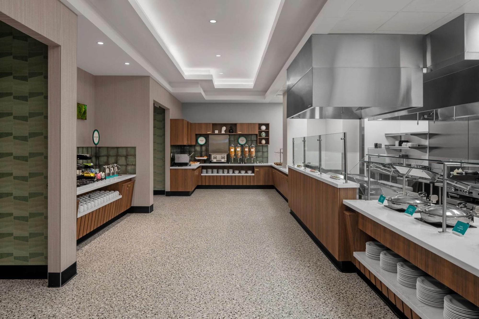 Embassy Suites By Hilton Madison Downtown Extérieur photo